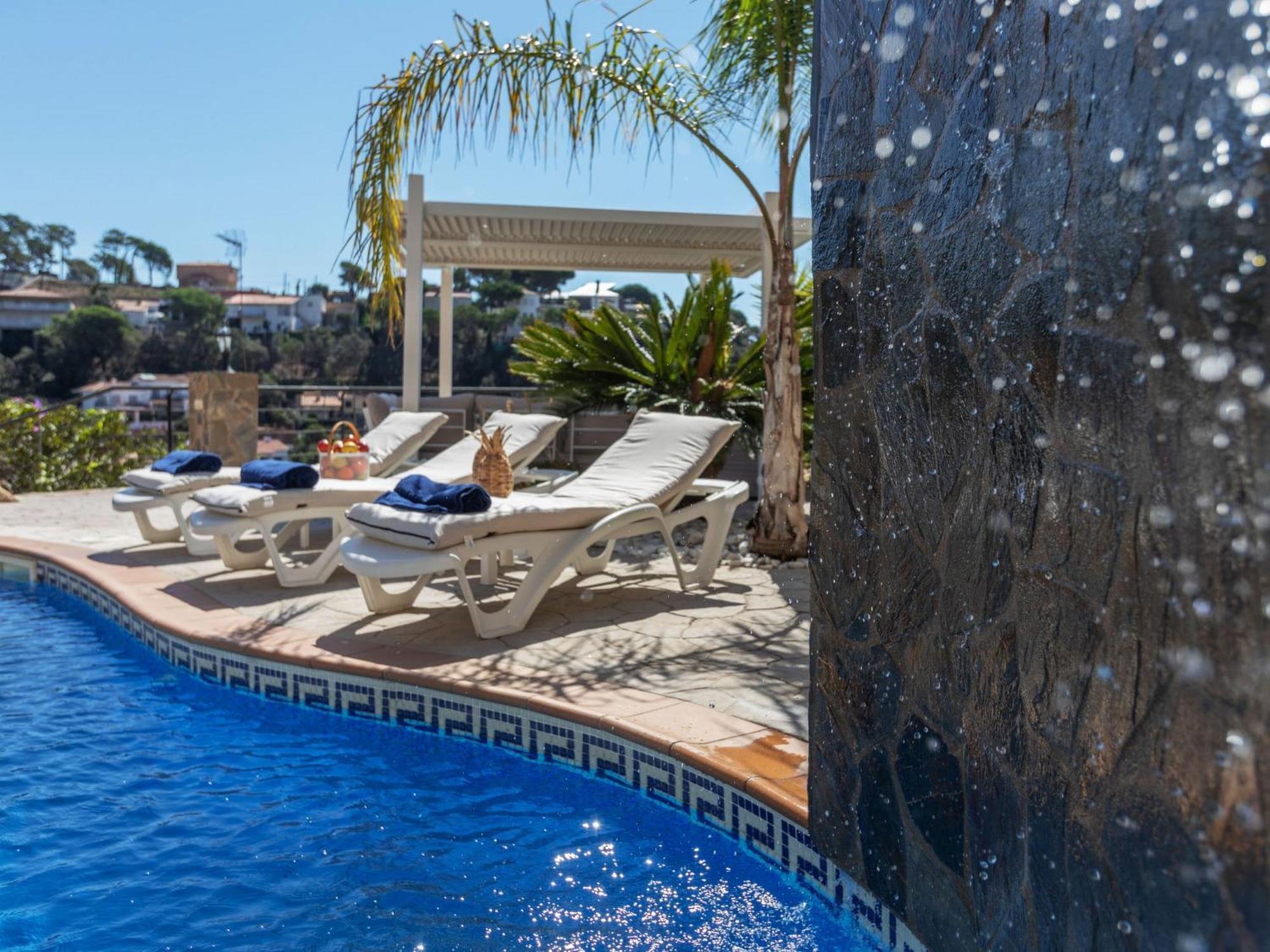Holiday Home Floradise By Interhome Lloret de Mar Bagian luar foto